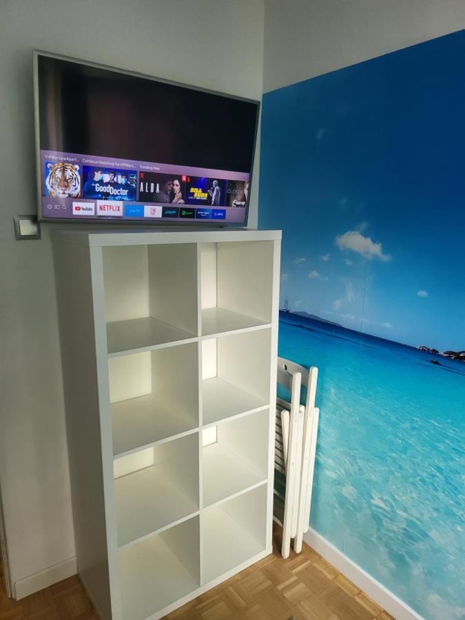 Studio Zelazna Rooms Near Old Town Варшава Экстерьер фото